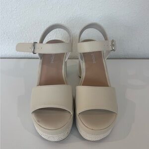 Women's Cream Sandals